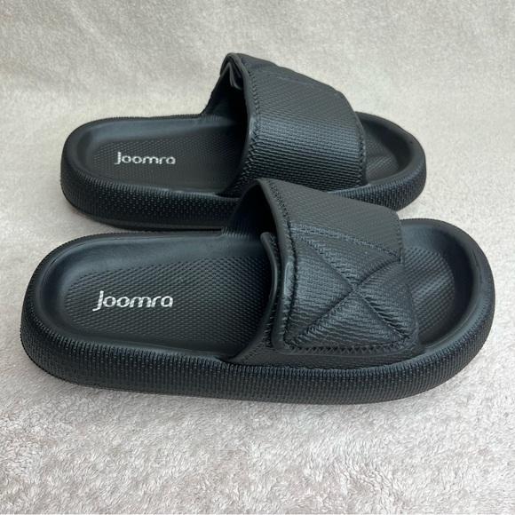 Puffy Comfort Cloud Pool Slides Sandals-Black-Womens 5.5-Casual-Beach-Lounge-NEW - Picture 2 of 10